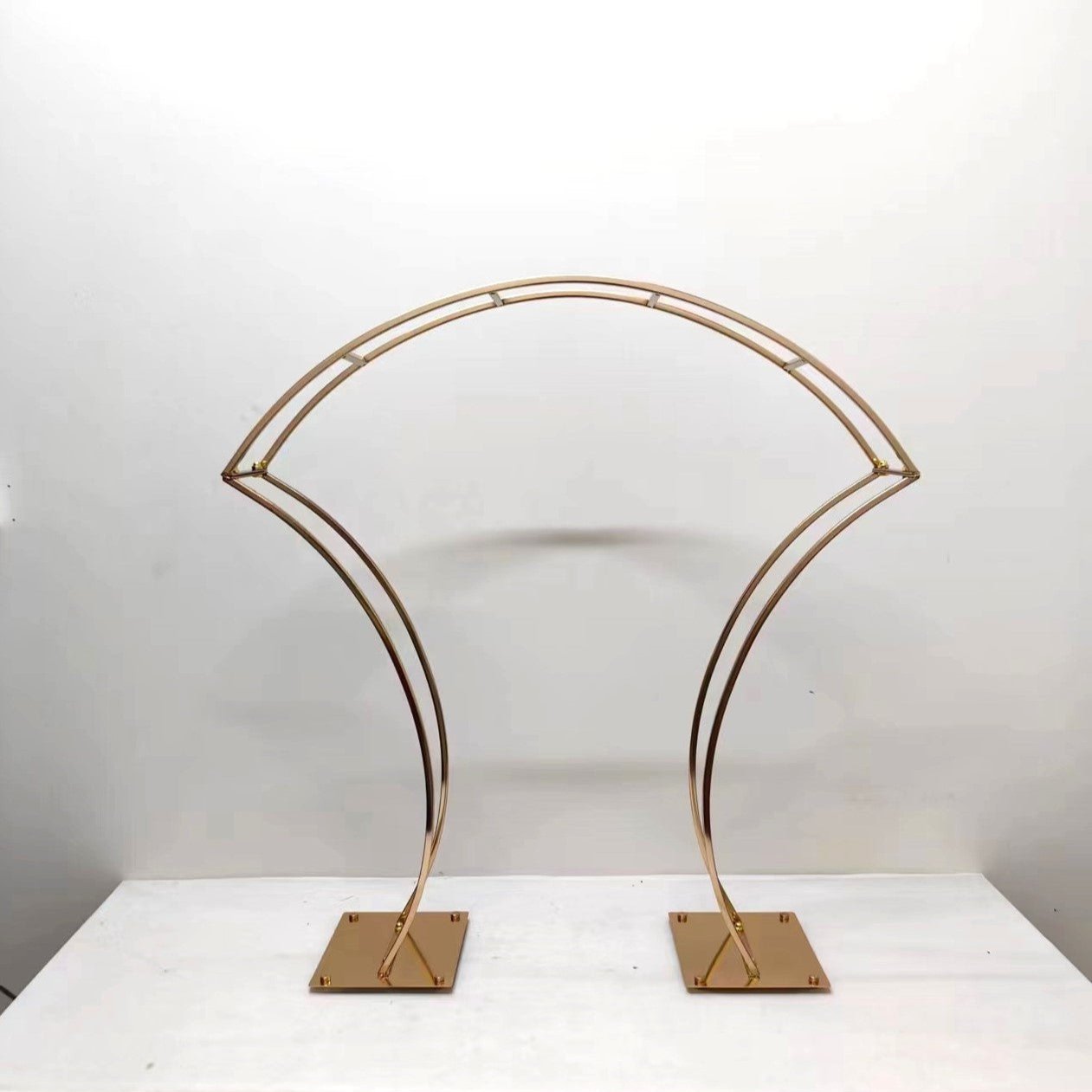 Arch Table Floral Stand