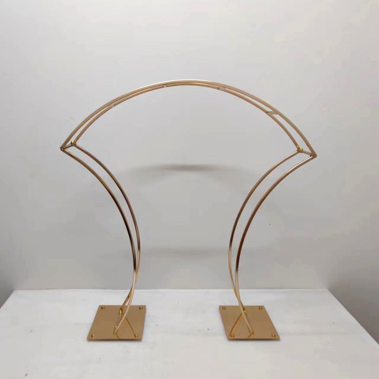 Arch Table Floral Stand