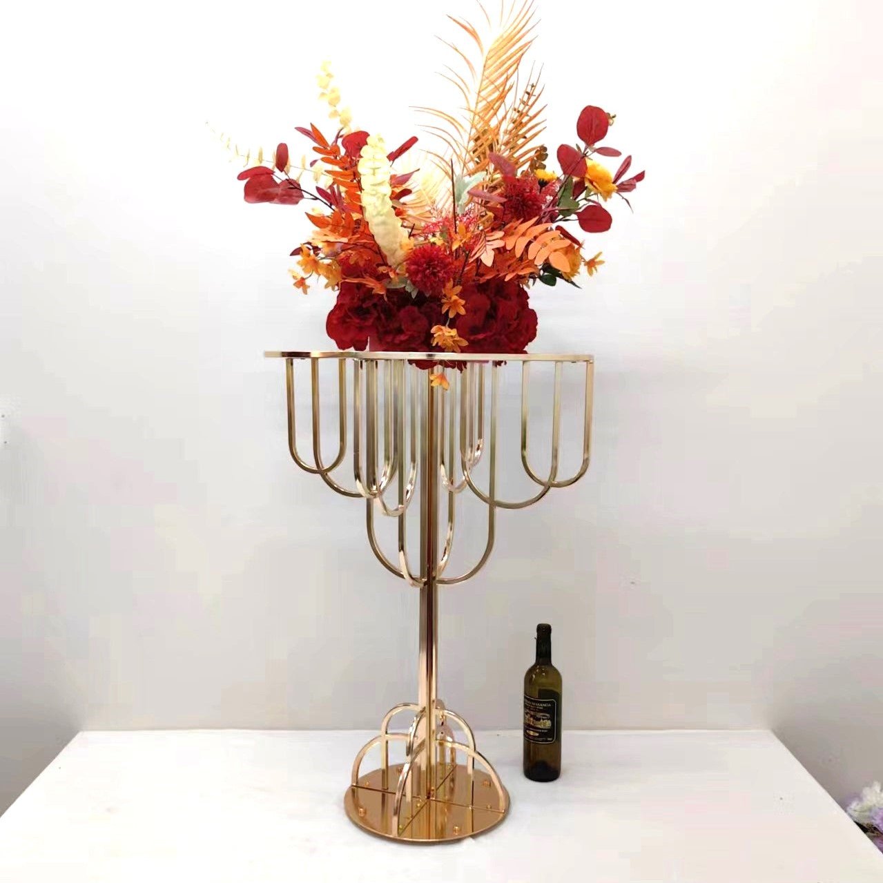 Gold Metal Round Flower Stand 