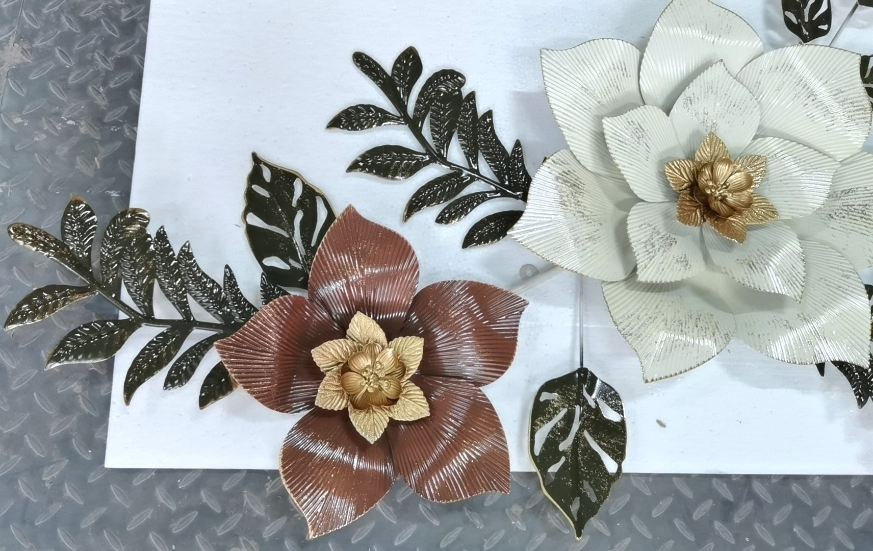 3D Handcrafted Metal Flower Wall Art Home Accent Decor