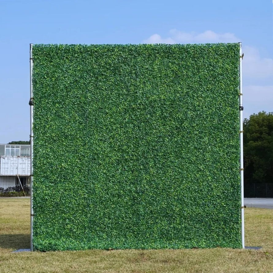 Milan Grass Wall